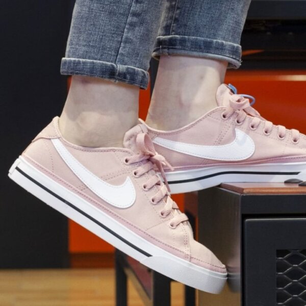 Tênis Nike Court Legacy Canvas Feminino