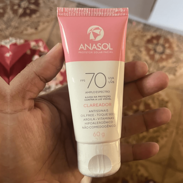 Protetor Solar Facial Clareador FPS 70 60g - Anasol