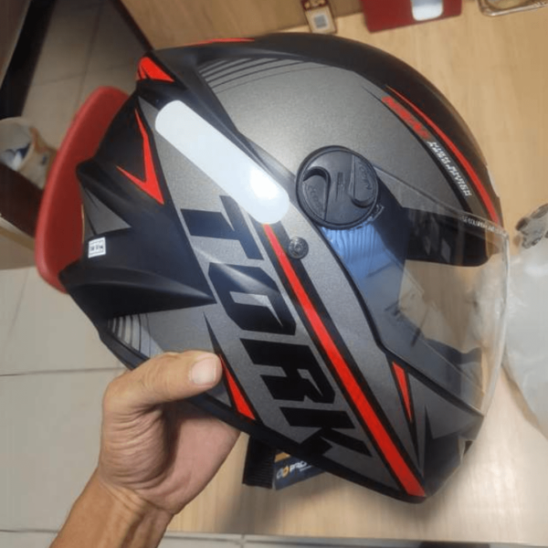 Capacete Moto Ptf/vm R8 60