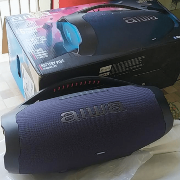 Caixa de Som Boombox Plus AIWA BBS-01-LBL 200W BT 30H IP66 USB RGB - Azul Meia Noite
