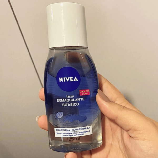 NIVEA Demaquilante Facial Bifásico 125ml - Composto com Óleo de Girassol