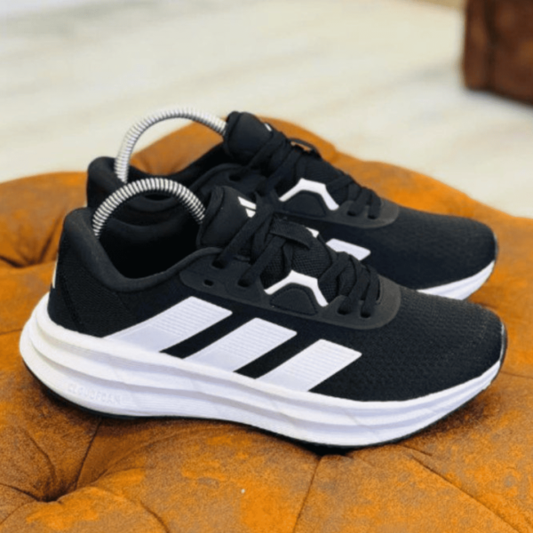 Tênis Adidas Supernova Ease Feminino - Preto+Branco