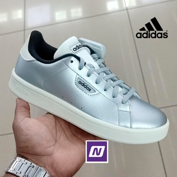 Tênis ADIDAS Urban Court Feminino (prata)