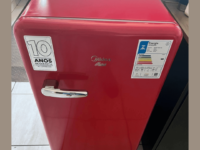 Frigobar Retrô, 95L, Vermelho Rubi, 110V, Midea, MRV10V1