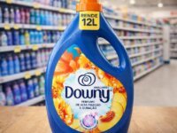Amaciante Downy Verão Tropical OU Frescor Da Primavera 3L Rende 12L