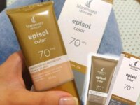 MANTECORP - Protetor Solar Facial Episol Color FPS 70 - Tom 2 Claro - 40ml