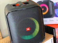 Caixa de Som Bluetooth PartyBox Encore Essencial JBL - Preta