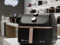 WAP Fritadeira Air Fryer MEGA FAMILY 9 Litros com Cesto Amplo e Circulação de Ar 360°, Timer Sonoro 1900W