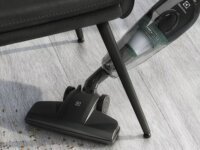 Aspirador de Pó Vertical com Fio Portátil de mão 2 em 1 com 1.100W de Potencia Cabo 5m capacidade 1,2L filtro HEPA Electrolux STK12