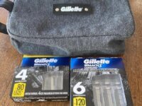 Kit Gillette Mach3 10 cargas + Necessaire, Lâminas e Aparelhos de Barbear